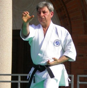 Il nostro maestro Maurizio Fabrizio mentre esegue un Kata